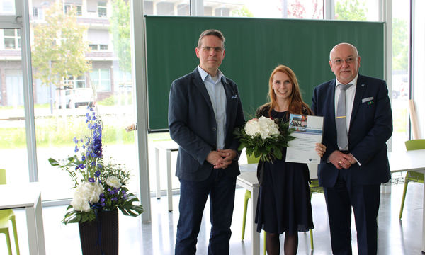 Christin Schulz, Gewinnerin des Förderstipendiums der PROMOS consult aus dem Jahr 2017, im Interview zu ihrer Belegarbeit. PROMOS Stipendiumvergabe 2017 an der TH Wildau