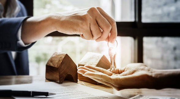 Neue Mieter, die zuvor die easysquare Interessenten-App genutzt haben, können vom Vermieter für die Mieter-App freigeschaltet werden.