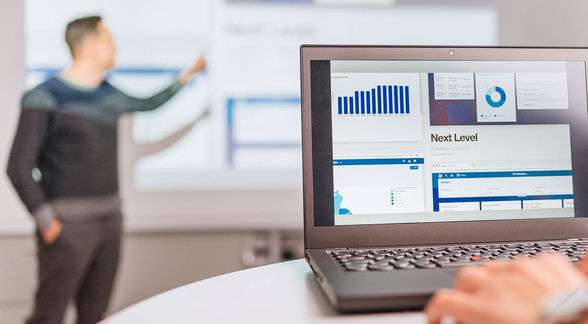 Regelmäßige Schulungen und ein stetiger Ausbau des Erfahrungsschatzes sorgen für eine Hohe Kompetenz der Mitarbeiter im Bereich SAP Fiori®