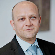 Volker Schwarz Director Real Estate Consulting & PM Service Charge Accounting and Sustainability Volker Schwarz